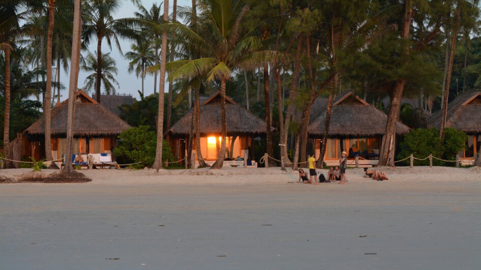 Island Hopping in Thailand - Koh Chang, Koh Mak & Koh Kood - Koh Kood Sunset